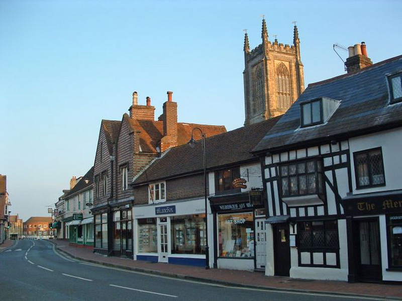 High Street North